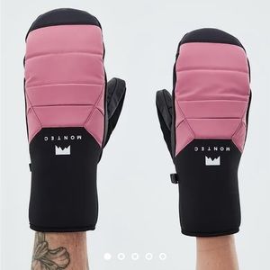 Montec Kilo mitten in pink (matching jacket available)